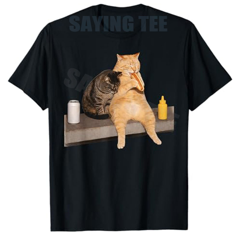 Quirky Vintage Fashion - Cat Eating Hot Dog Funny Vintage
