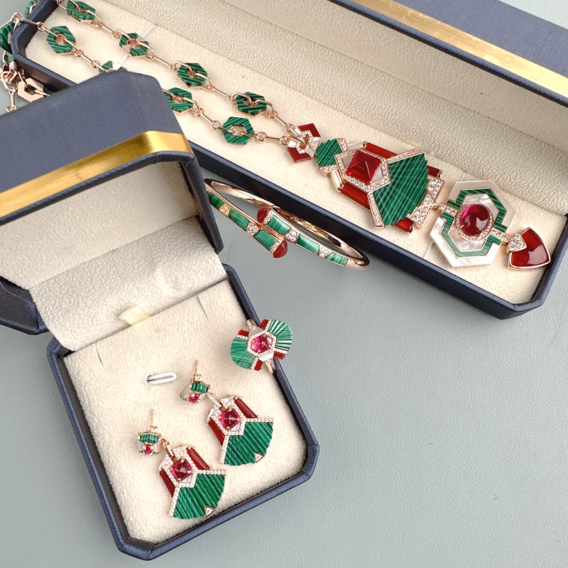 Custom Designer Collection Rin - огляд і ціна Vintage Fashion Jewelry Necklaces