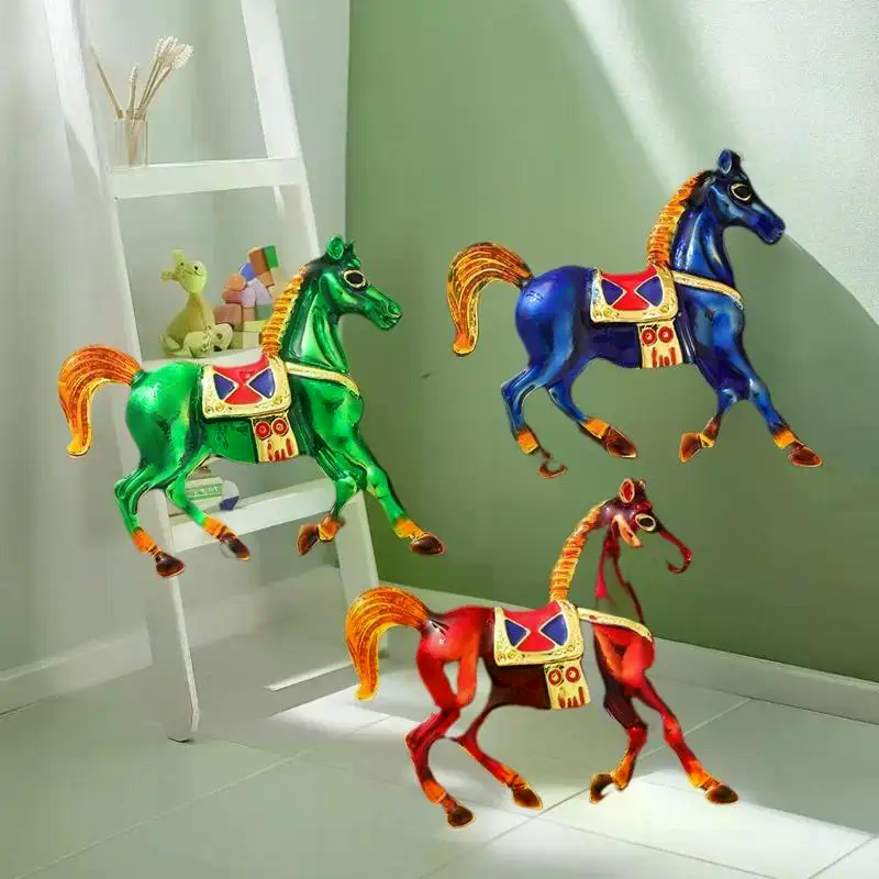 Quirky Enamel Alloy Galloping  - огляд і ціна Quirky Vintage Fashion