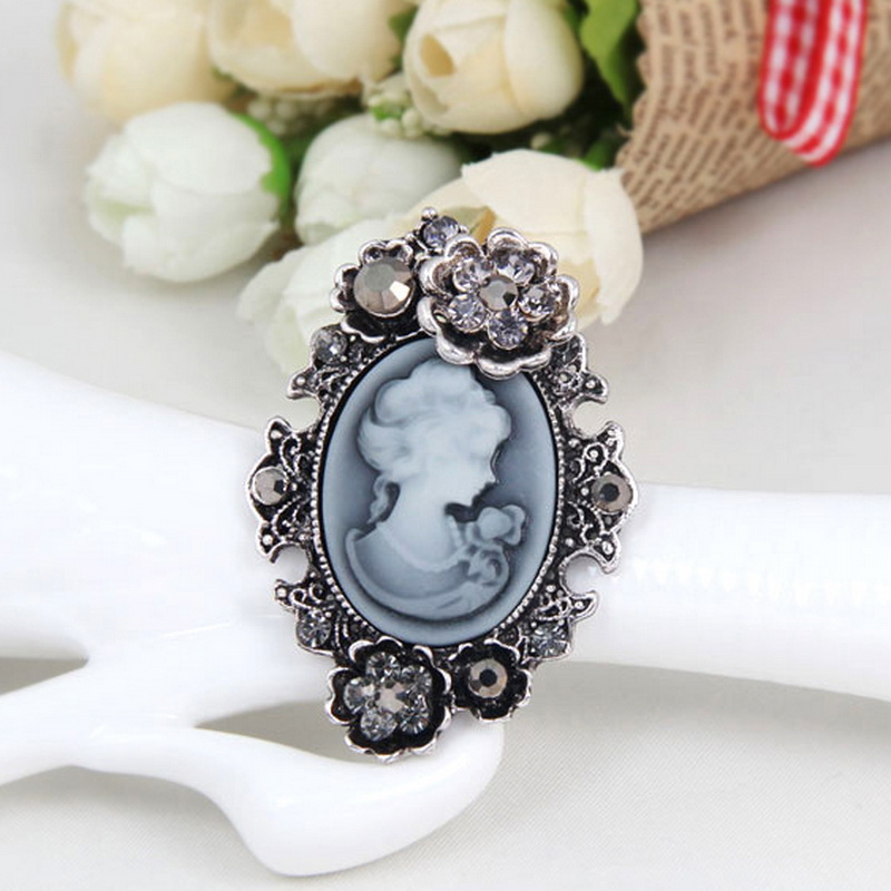 Bohemian Vintage Figure Beauty - огляд і ціна Vintage Fashion Queen