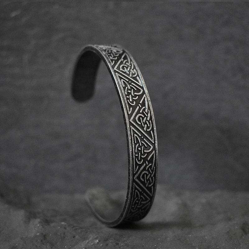 Retro Silver Stainless Steel C - огляд і ціна Vintage Fashion Jewelry Necklaces