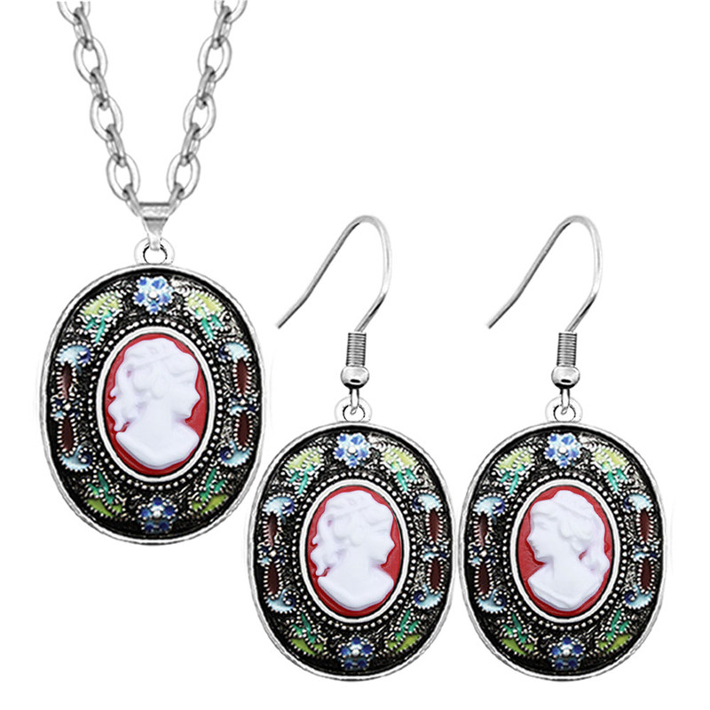 Vintage Look Lady Queen Cameo  - огляд і ціна Vintage Fashion Queen